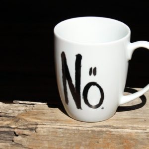 Becher-Edition-gute-Geister-Porzelanbecher
