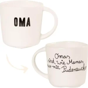 Familientasse „Oma“ aus Porzellan von Good old friends mit schwarzem Schriftzug und liebevollem Spruch