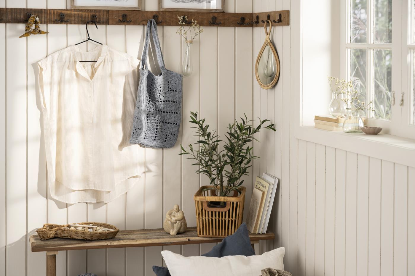 handgearbeitete Tasse Kalmar Ib Laursen grün blau gestreifte Glasur