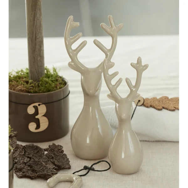 Keramik-Rentier „Glossy Sand“ – Weihnachtsdeko mit einem Augenzwinkern