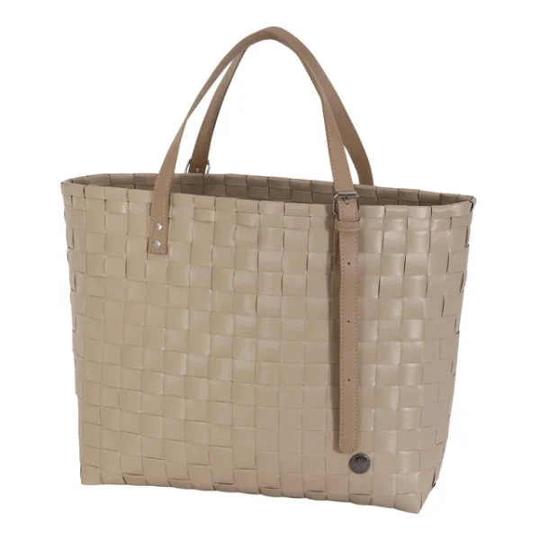 Handed By OLIVIA handgeflochtene Tasche in Mocha