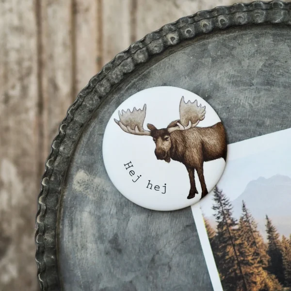Magnet Elch „Hej hej“ von Frollein Lücke mit handgemalter Elchillustration